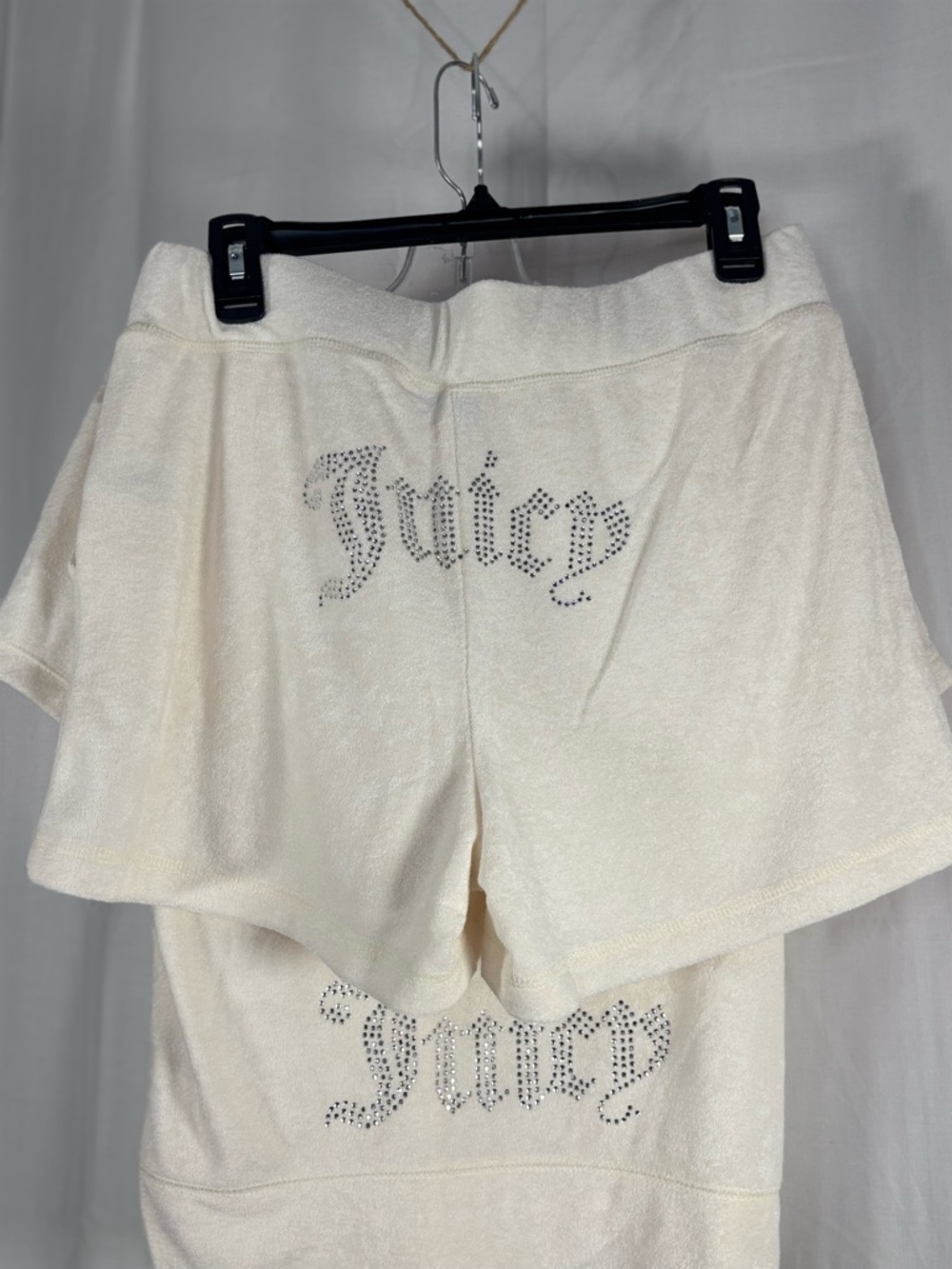 NWT Juicy Couture Womens 2 Piece Shorts and Short Sleeve Jkt w Rhinestones Sz M